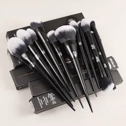 Kat Von D Make-up-Pinsel, Puder, Foundation, Rouge, Make-up-Pinsel, Lidschattenpinsel mit Einzelhandelsverpackung, Make-up-Tools