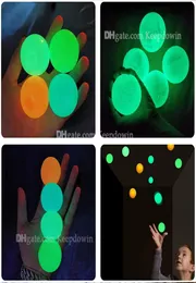 Ceiling Balls Luminescent Stress Relief Sticky Ball Glow Stick to the Wall Glow in Dark and Fall off Slowly Squishy Toys for Kids 8756534