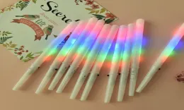 LED Light Up Cotton Candy Cones Colorful Glowing Marshmallow Sticks ogenomträngliga färgglada Marshmallow Glow Stick1111248