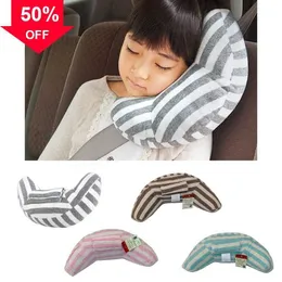 Ny 1 PC Kids Bilsäkerhetssäkerhetsbälte Kudde Barn Baby Mjuk nacke Axel Support Bilsätet Strap Cushion Pad Harness Protector
