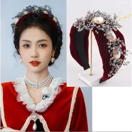 Hair Clips Baroque Pearl Flower Headband Tiara Accessories For Women's Wedding Party Band Courtly Style 311