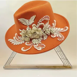 Stingy Brim Hats Flower fedora rhinestones embellish highend elegant ladies hats Wedding church jazz Womens fashionable 230606
