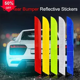Ny säkerhetsvarning Anti-Collision Auto Safety Car Reflective Strips Reflektorband Bakre bildekaler VARNING Märke