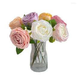 Fiori decorativi 7pc Fiore artificiale Seta Ramo di rosa Bouquet per la decorazione della tavola di casa Festa di matrimonio Compleanno Decorazione di San Valentino