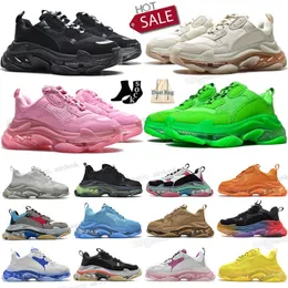 triple s men women designer casual shoes platform sneakers clear sole black white grey red pink blue Royal Neon Green mens 17FW old dad Bubble crystal trainers Tennis