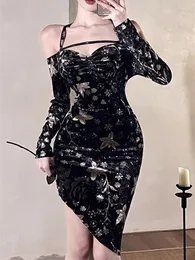 Повседневные платья Сексуальное платье для вечеринки черное принт с одним частями вырезы с длинным рукава