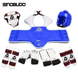 Schutzausrüstung Erwachsene Kinder Karate Brustbeinschutz-Set WTF Handflächenhandschuhe Taekwondo-Helm Kinder MMA Jockstrap Body Guard Sparring-Ausrüstung 230607