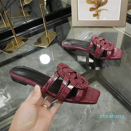 2023-Designer style sandals sexy square head thick soled slippers red high heels outdoor beach flip-flops EU35-44