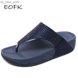 Eofk Rhinestone Summer Women Kapcieczki Klątki Kryształowe diament Bling Plaży komfort swobodny fitflop płaskie sandały Sandały Kobieta L230518