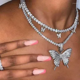 Correntes de luxo brilhante colar de pingente de borboleta de cristal para mulheres multicoloridas com strass corrente de tênis 2023 joias da moda