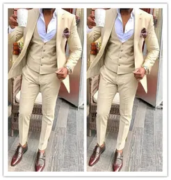 Beige Groom Tuxedos Wedding Suits Groomsmen Man For Young Man Prom Coupple Day Suits JacketPantsVest Custom made Plus siz7870733