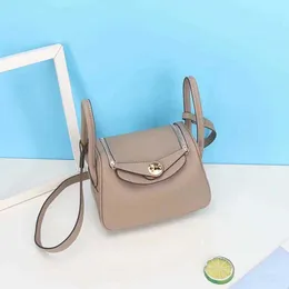 Top quality woman luxurys designers crossbody bags wallet backpack handbags purses 2022Mini Lindy Bag Cow Leather Doctor Genuine Womens Tide One Shoulder Oblique