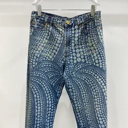 最新のデザイナーブランドJean Fashion Excisite Printingデザイン高品質のストレートシリンダーマンズジーンズ