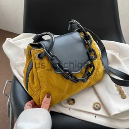 Evening Bags Casual Cute Tote Bag 2022 Hit Winter Canvas Quilted Women's Designer Handbag Luxury Brand Chain Kawaii Shoulder Crossbody Bags J230609