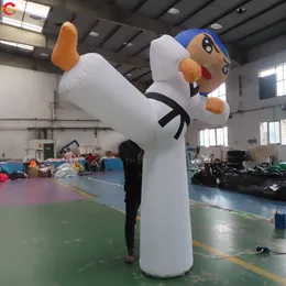 Kostenlose Schiffsaktivitäten im Freien 2,5 m 3 m 4 m (8,2 Fuß 10 Fuß 13 Fuß) Riesen aufblasbarer Taekwondo Boxing Man Cartoon zum Verkauf zum Verkauf