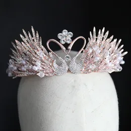 Hochzeit Haarschmuck Vintage Schwan Krone Kristall Frauen Barock Tiaras und Kronen Königin Prinzessin Diadem für Festzug Ornament 230609