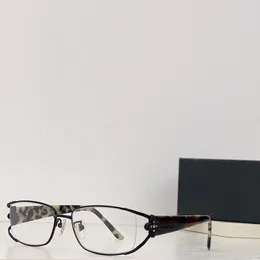 Brand Designer Sunglasses Small Square Full Frame Metal Hinged Glasses for Men and Women Luxury Sunglasses UV400 Lens Unisex High Quality