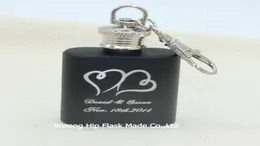 1 oz stainless steel mini hip flask with key chain with retail box1282851