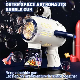 Novel Games Children's Bubble Machine Toy Ins Burst helautomatisk handhållen astronaut elektrisk blåser 230609