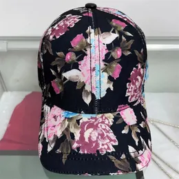 Full Flowers Bukcet Hats Fashion Luxurys Brands Full G Letters Berretti da baseball per uomo Donna Estate Casual Viaggiare Parasole Cappellini da sole