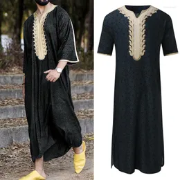 Ethnic Clothing Men's V-neck Printed Muslim Robe European And American Short Sleeved Jumpsuit Arab Style