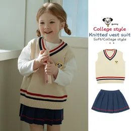 プルオーバー韓国の女の子の男の子編みベストTシャツスカート2023 PS春の夏の子供服のノースリーブジャケット子供服230608