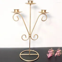 Candle Holders Retro Golden Holder Designer Metal Pillar Sticks Candlestick Living Room Bougie Mariage Dining Table Decor DL60ZT