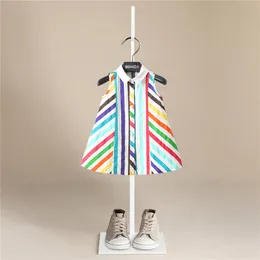 Девушки платья летние рукавов жилет Rainbow Stripe Princess Drentlos Lummer Children's Simple Girls Dress для больших детей 230608