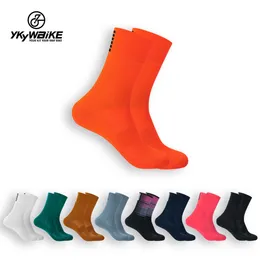 Sports Socks Ykywbike Racing Cycling Professional Brand Sports Breattable Road Bicycle Men and Women Outdoor 9 Color 230608