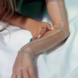 Hänghalsband överdrivna superlånga tre lager kedja länk armband hand smycken för kvinnor kristall arm övre tillbehör 230609