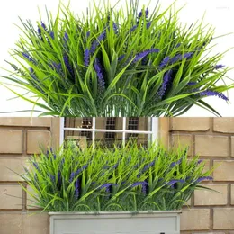 Dekorativa blommor 6st Simulation Plants Realistic Bright Color Ingen vattenning Artificiell utomhus Fake Monkey Grass Home Decor