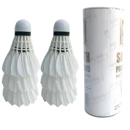 Badminton Shuttlecocks Shuttlecock White Goose Board Feather Flight Stabilitet Hållbar boll 3st 6st Feather Shuttlecock inomhus 230608