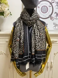 sciarpa lunga da donna sciarpe scialle di seta materiale pinta lettera motivo a grana leopardo taglia grande 180 cm - 100 cm