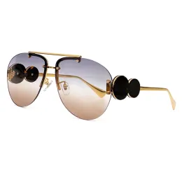2023 Luxury Fashion Designer Pilot Sunglasses for Women Style Sun Glasses Trend Female Eyewear UV400 Lens Summer UV Protection