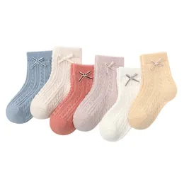 Çocuk SOCKS Yüksek Kalite 3 Çift/Paket Karikatür Pamuk Kızlar Erkek Çoraplar Konfor Sıcak Pamuklu Çocuk Kız Bebek Çorap Çocuk Boy Born Socks 230608