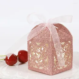 Opakowanie prezentów 10/20/50pcs Glitter Love Heart Laser Cut Wedding Party Favor Box Candy Bag Chocolate Ślubna Prysznic urodzinowy z wstążką