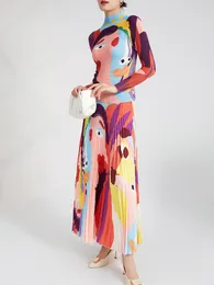 Рабочие платья Miyake Плиссированные мультипликационные отпечатки с двумя частями женские модные повседневные элегантные футболки с длинным рукавом.