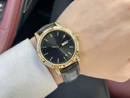 L'ultimo orologio da uomo di alta qualità, cassa in acciaio, dotato di movimento meccanico automatico, specchio in vetro zaffiro, lusso semplice ma di fascia alta, diametro 40 mm