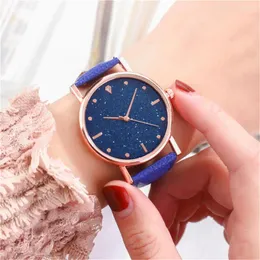Wristwatches Women Watches Vintage Small Dial Watch Sweet Leather Strap Casual Women's Bracelet Quartz Ladies Clock