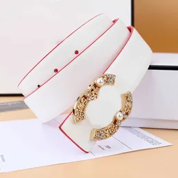 2022 Topselling Famous Brand Pearl Letter Buckle Reversible Belt Designer Fashion Casual Waistband Women's Classic Luxury Dress Belts Red Black Wholesale