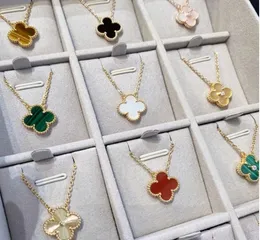 Bsw0 designer Pendant Necklaces for women Elegant 4/Four Leaf Clover locket Necklace Highly Quality Choker chains Designer Jewelry 18K Plated gold girls Gift