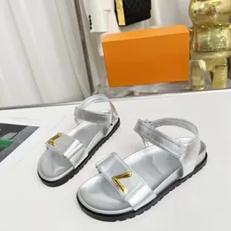 Modedesigner kvinnor skor klackar sandaler mode strand tjock botten klänning sko alfabet lady sandal läder höga häl lider år 1978 s354 03