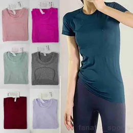 Short Sleeve Girl Yoga Fitness Tops Stretch Exercise T-Shirts Round Neck Sports Tee Shirt Woman Solid color Bodybuilding Swiftly Tech Outdoor