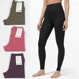 Girl Yogas Athletic Pant sömlös Scrunch Training Trouser Fast and Free Gym Full Pants Upturned skinkor Jogging Sweatpants Definiera fast färg