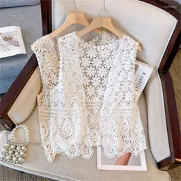 Women's Vests 2023 Women Knitted Vest Fashion Elegant Lady Hollow Out Big Size Female Sleeveless Lace Coats Jackets Short Paragraph 2215