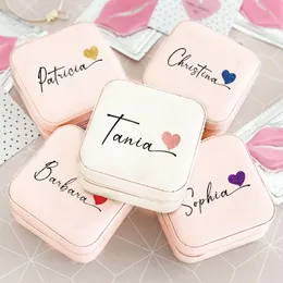 Caixa de joias personalizada para lembrancinhas de festa Estojo para joias de viagem com nome Dia das mães/aniversário/feriados/presentes de natal para sua proposta de dama de honra 230609