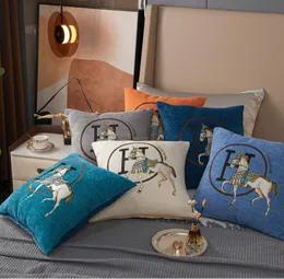 TOP Luxury Living Room Sofa Decorative Pillow Case Embroidered Horse Cushion Cover Hotel Bedroom Bedside Square Throw Pillowcases 2023