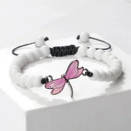 Strand 6mm White Porslin Pärlor armband Multi-Color Dragonfly Pendant Handgjorda justerbara flätade armband för kvinnor Män vintage gåvor