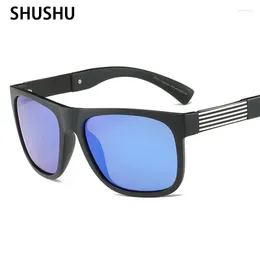 Solglasögon B141 Fashion HD Polariserade lyxiga randiga damer män som kör utomhus solskade UV400 2023