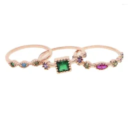 Fedi Nuziali L'anello Di Colore Dell'oro Rosa Imposta Le Dita Delle Donne 3 Pezzi In Un Set Bellissimi Stili Con Rosso Verde Viola Cz